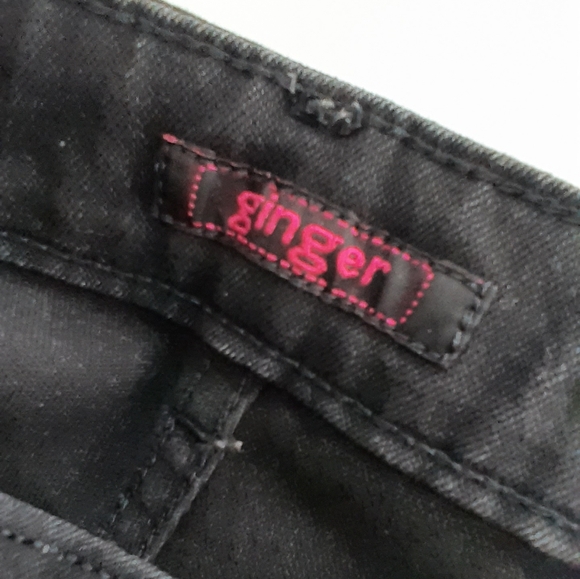 Jeans in size 24/ small - Picture 2 of 9